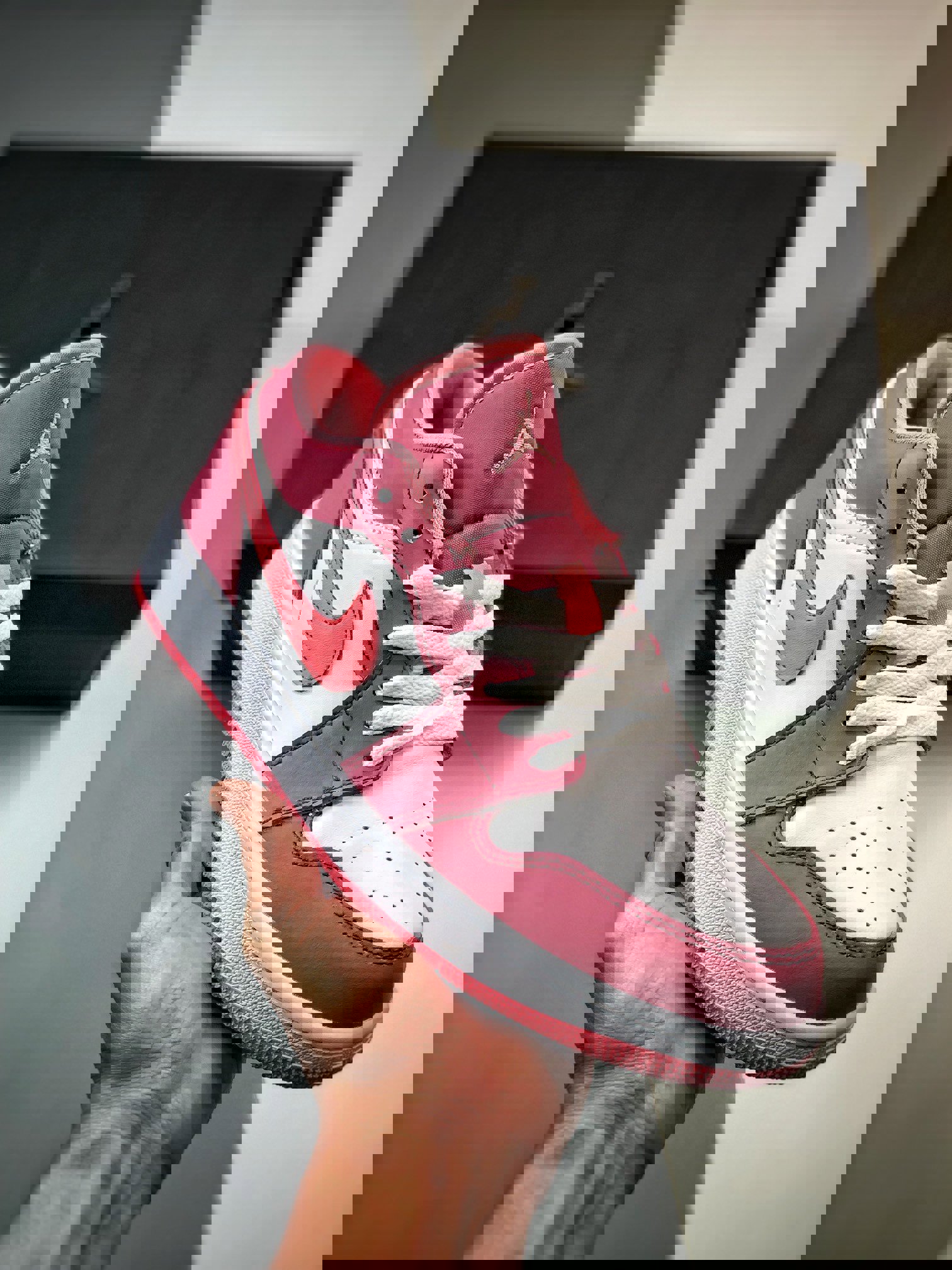 Air jordan 1 low desert berry/coral chalk-white 553560-616