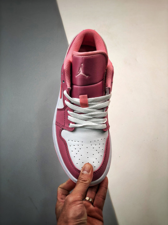 Air jordan 1 low desert berry/coral chalk-white 553560-616
