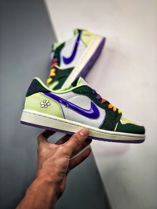 Air jordan 1 low doernbechergorge green/court purple-white-barely volt