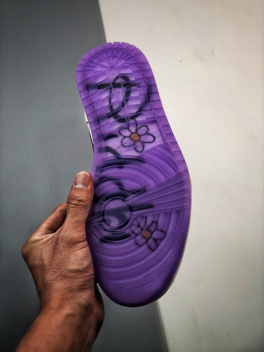 Air jordan 1 low doernbechergorge green/court purple-white-barely volt