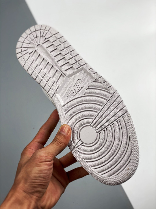 Air jordan 1 low grey camo dc9036-100