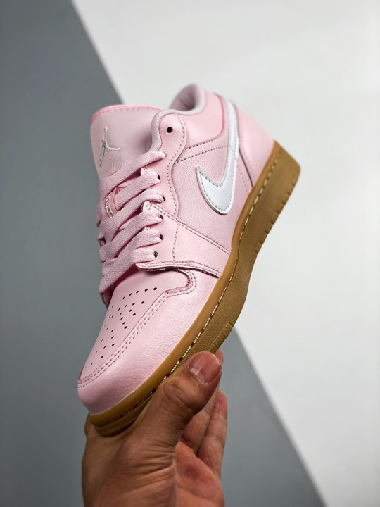 Air jordan 1 low gs arctic pink/white-gum light brown