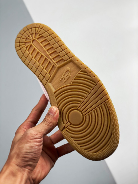 Air jordan 1 low gs arctic pink/white-gum light brown