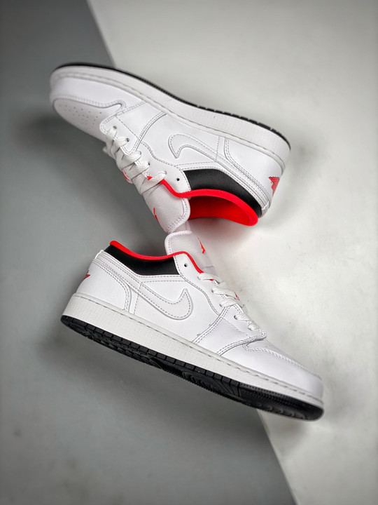 Air jordan 1 low gs chicago home white black red