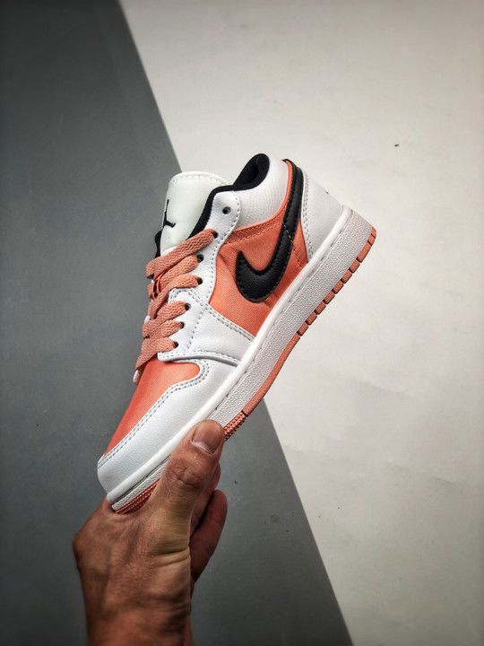 Air jordan 1 low gs white/light madder root-black dm8960-801