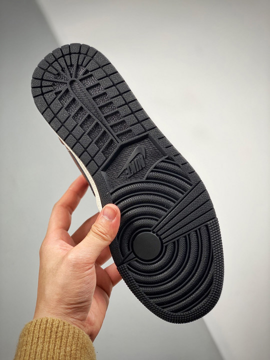 Air jordan 1 low light chocolate/black-sail-crimson bliss dc6991-200