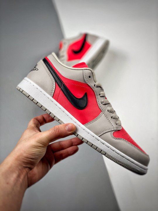 Air jordan 1 low light iron ore/black-siren red