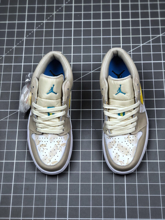Air jordan 1 low light orewood brown/amarillo-white-laser blue