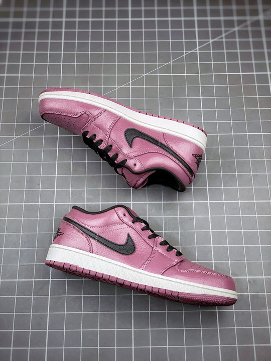 Air jordan 1 low magenta dc7268-500