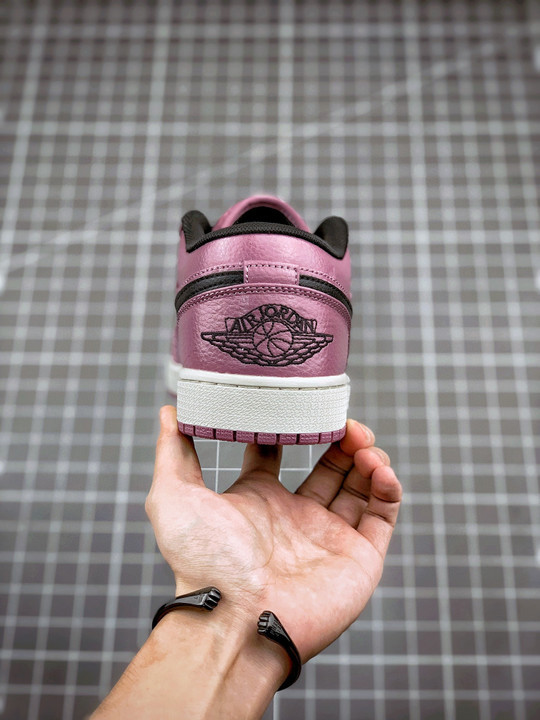 Air jordan 1 low magenta dc7268-500