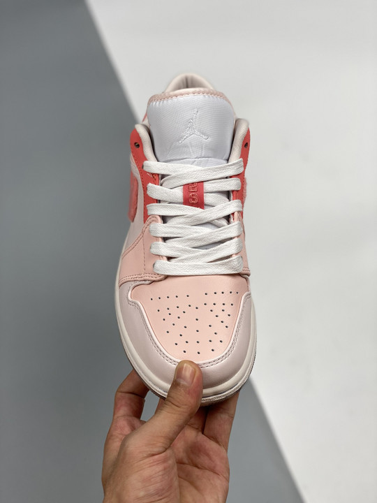 Air jordan 1 low mighty swooshes