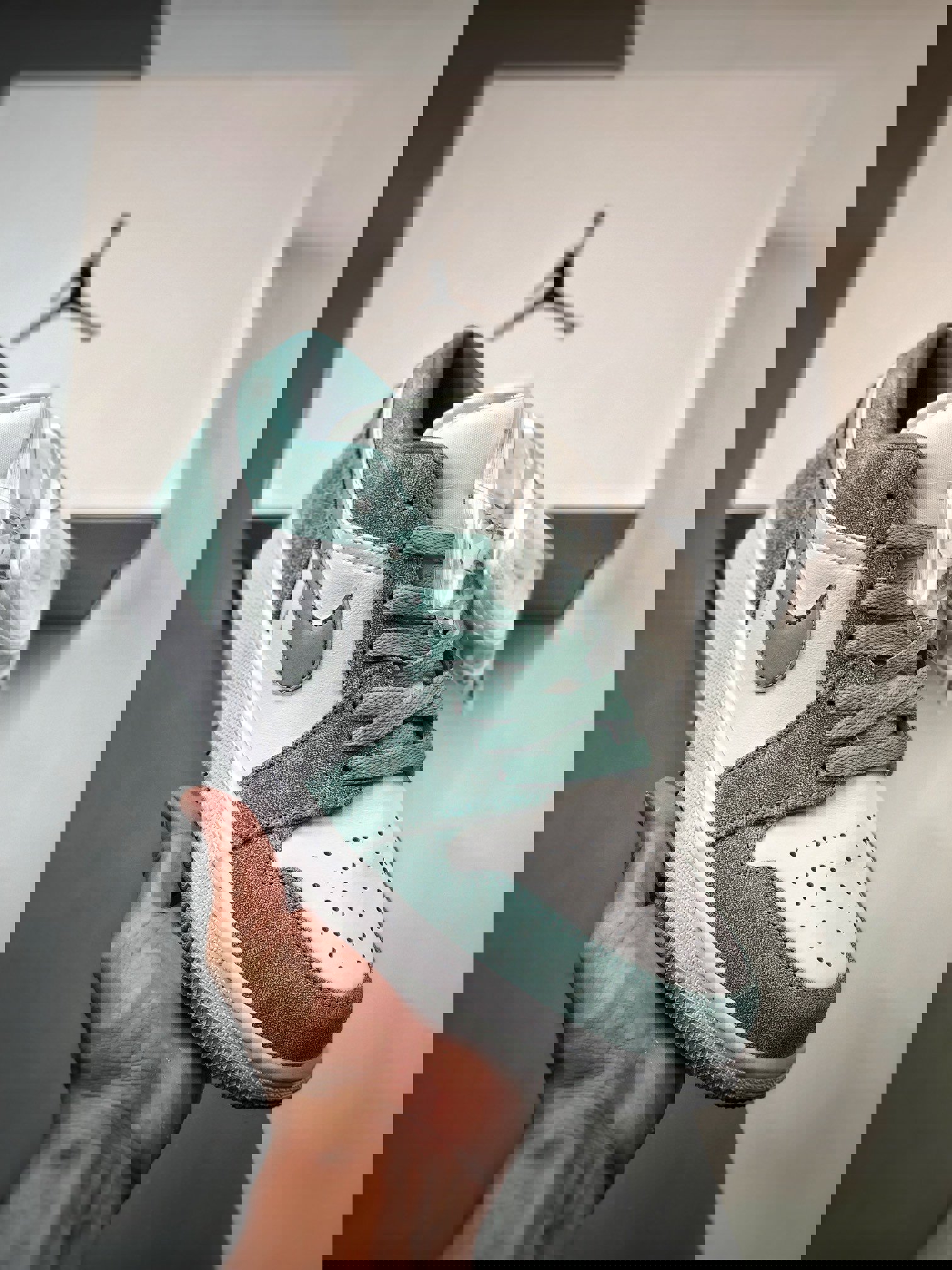 Air jordan 1 low new emerald/white-light steel grey dn3705-301