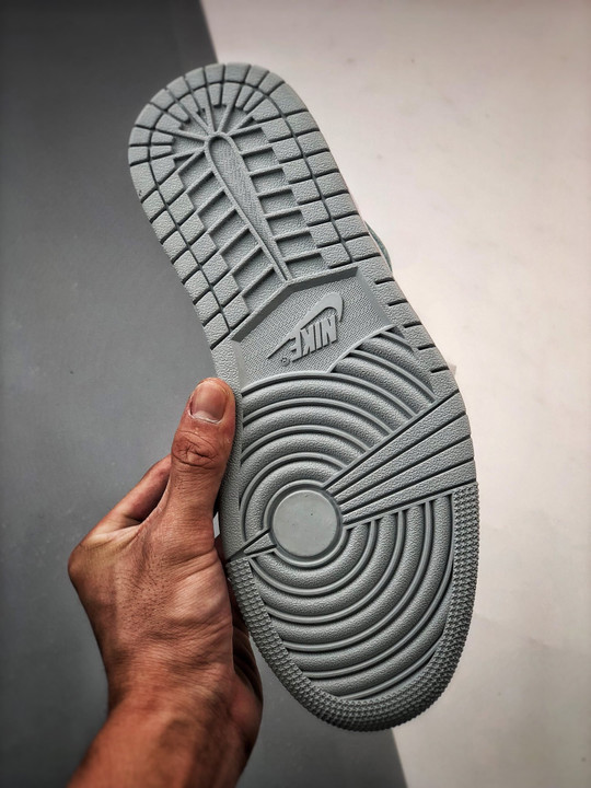 Air jordan 1 low new emerald/white-light steel grey dn3705-301