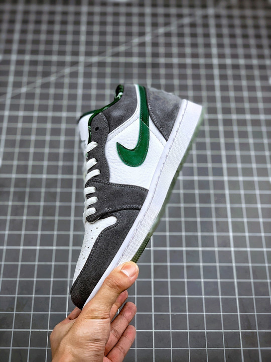 Air jordan 1 low north side white/dark forest-light graphite