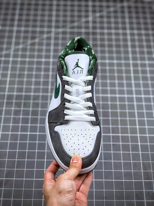 Air jordan 1 low north side white/dark forest-light graphite