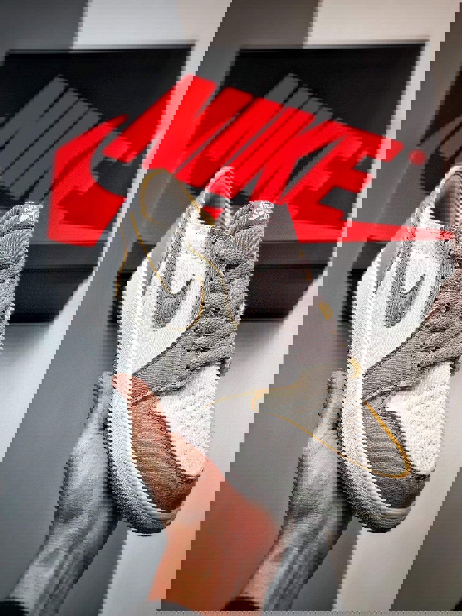 Air jordan 1 low og ex tech grey/light orewood brown-white