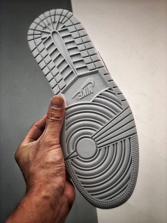 Air jordan 1 low og white/neutral grey cz0790-100