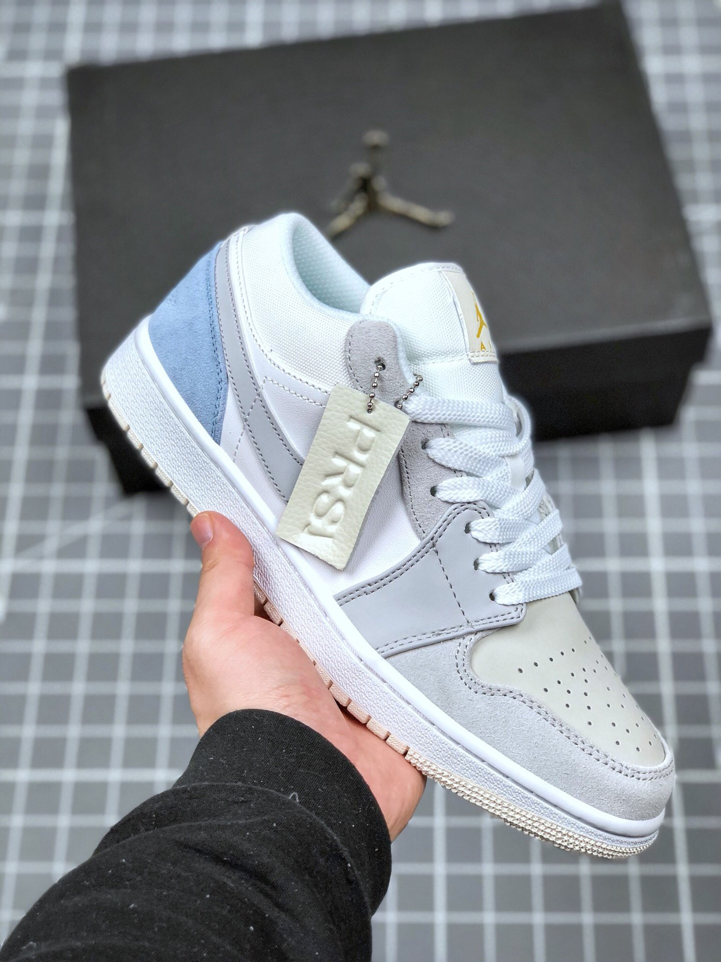 Air jordan 1 low paris white/sky grey-football grey