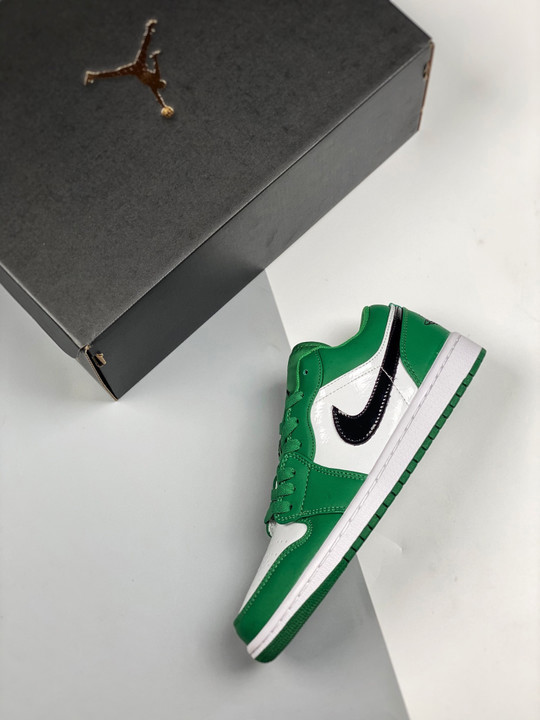 Air jordan 1 low pine green 553558-301