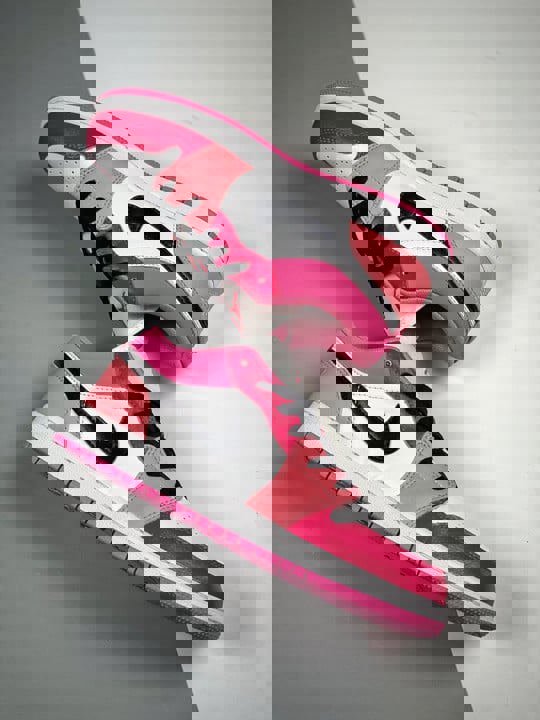 Air jordan 1 low pink and red 553560-162