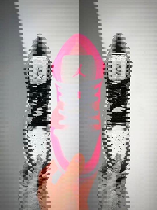 Air jordan 1 low pink and red 553560-162