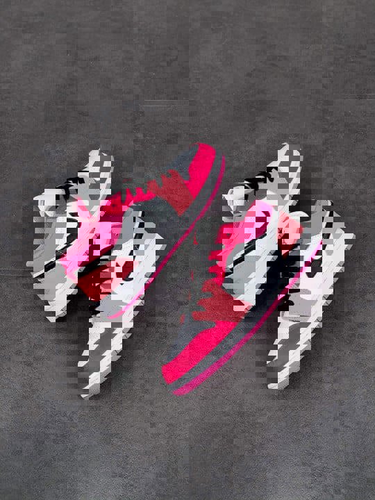 Air jordan 1 low pink and red 553560-162