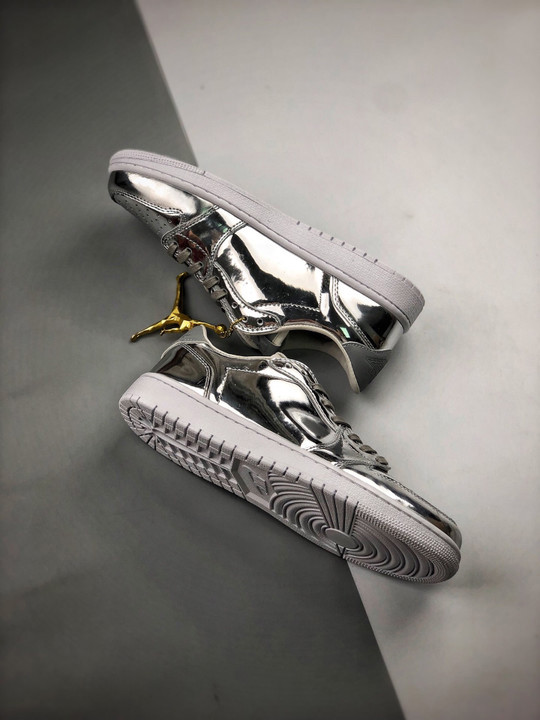 Air jordan 1 low pinnacle metallic silver/white
