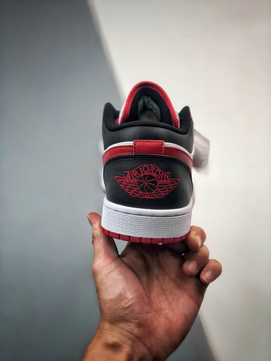 Air jordan 1 low reverse black toe dc0774-160
