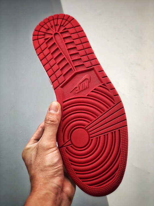 Air jordan 1 low reverse bred varsity red/white-black 553558-606