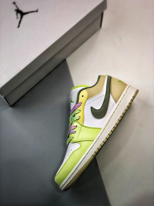Air jordan 1 low sail/light olive-pale citron-desert fd9906-131