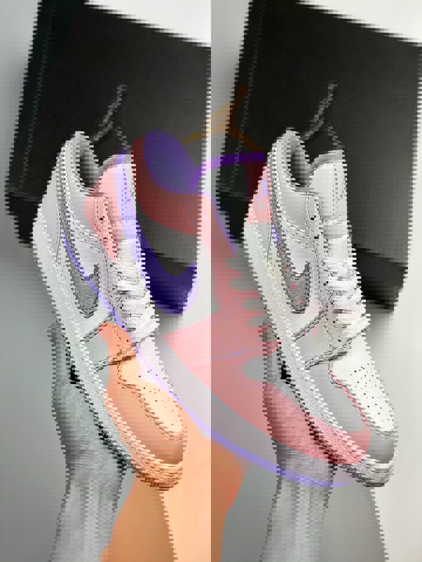 Air jordan 1 low se arctic punch/purple pulse/white