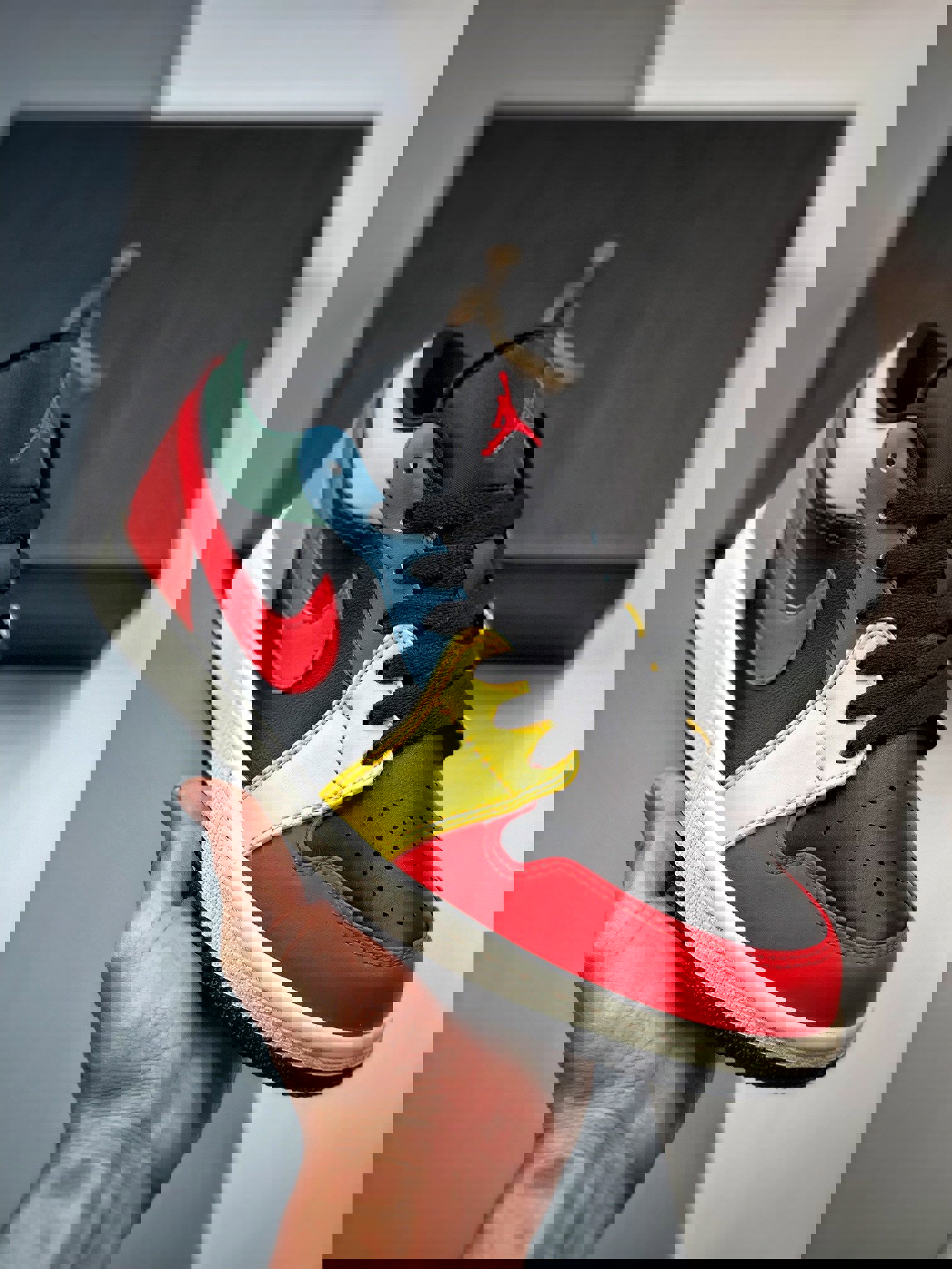 Air jordan 1 low se black/taxi/french blue/fire red dn3739-060