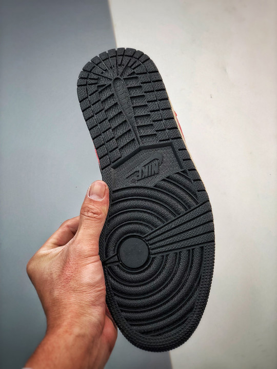 Air jordan 1 low se black/taxi/french blue/fire red dn3739-060