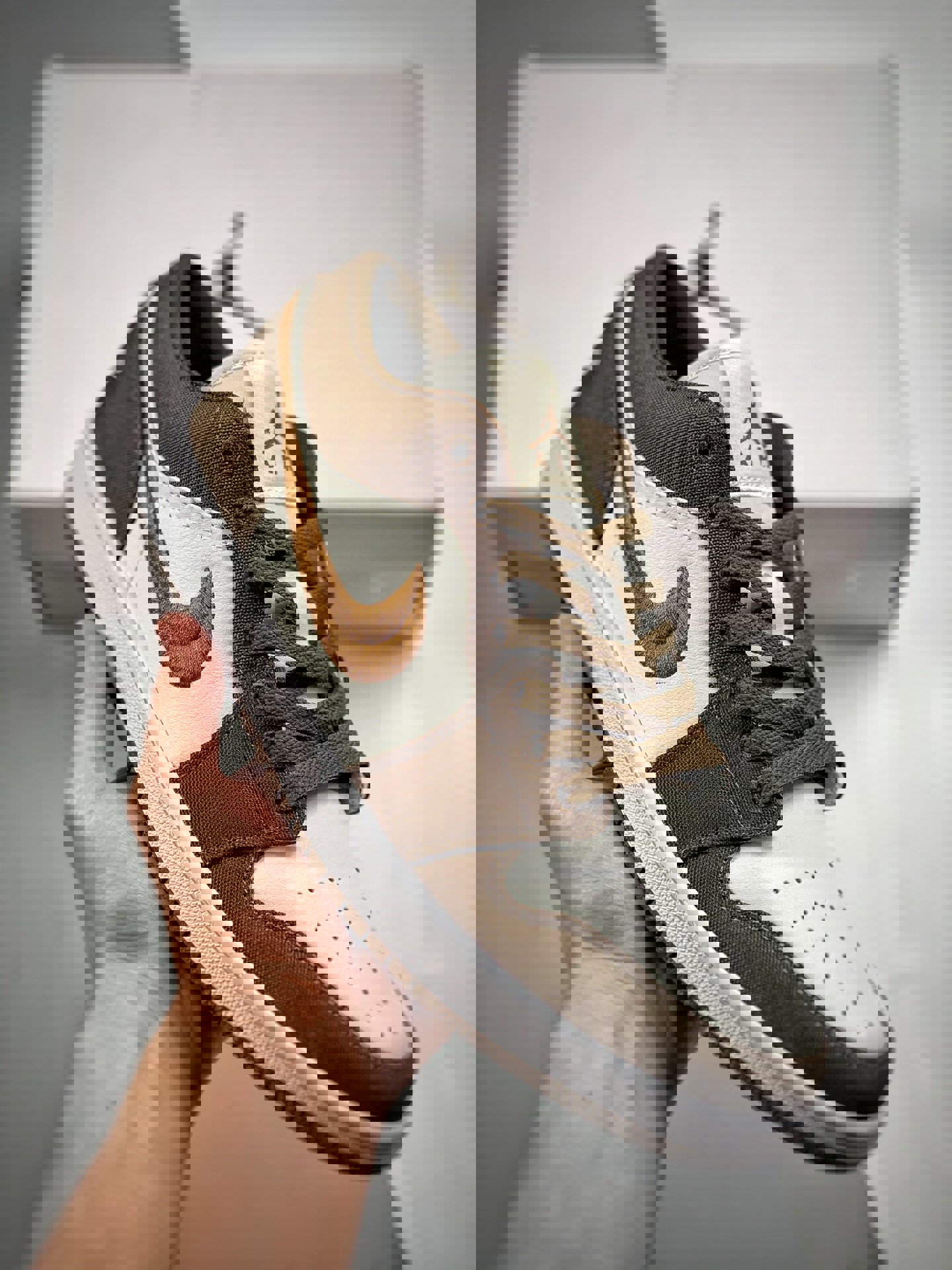 Air jordan 1 low se light olive/sail-white dv0426-301