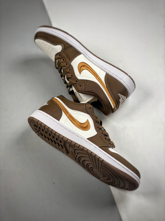 Air jordan 1 low se light olive/sail-white dv0426-301