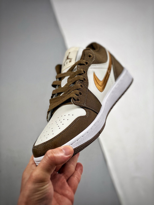 Air jordan 1 low se light olive/sail-white dv0426-301