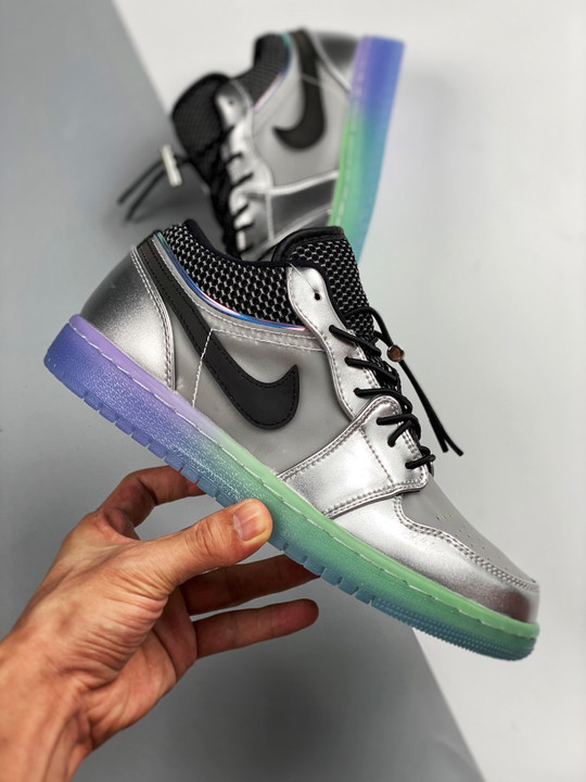 Air jordan 1 low se toggle silver dj5199-109