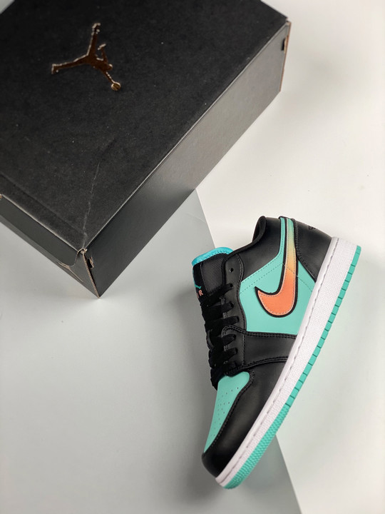 Air jordan 1 low se tropical twist black ck3022-301