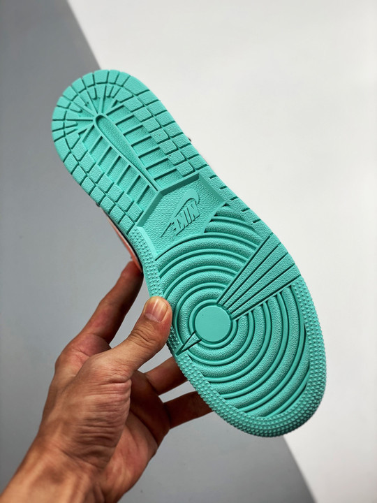 Air jordan 1 low se tropical twist black ck3022-301