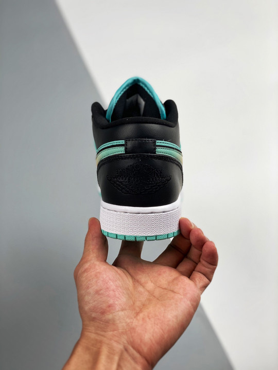 Air jordan 1 low se tropical twist black ck3022-301