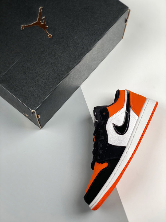 Air jordan 1 low shattered backboardstarfish/black-sail
