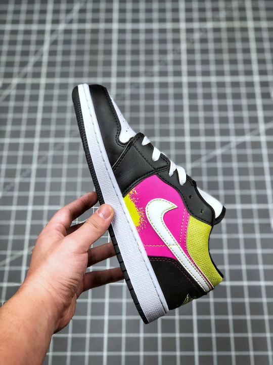 Air jordan 1 low spray paint splatter cw5564-001