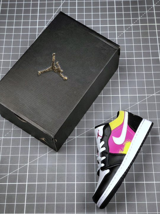 Air jordan 1 low spray paint splatter cw5564-001