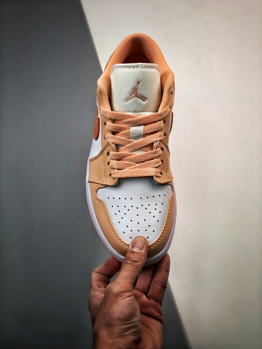 Air jordan 1 low sunset haze/bright citrus-white dc0774-801