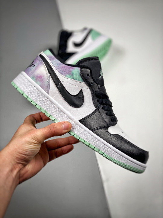 Air jordan 1 low tie-dye