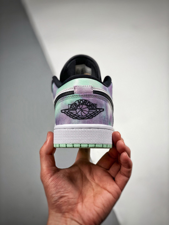 Air jordan 1 low tie-dye