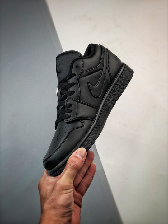 Air jordan 1 low triple black 553558-093