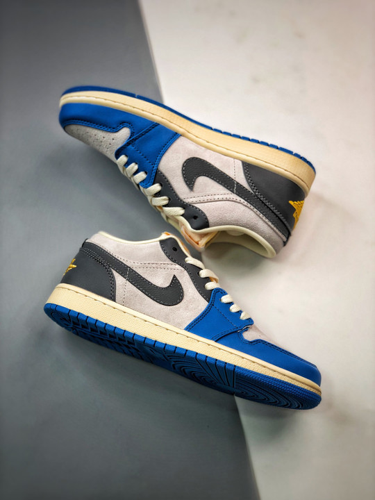 Air jordan 1 low unc greywhite/university blue-grey-sail