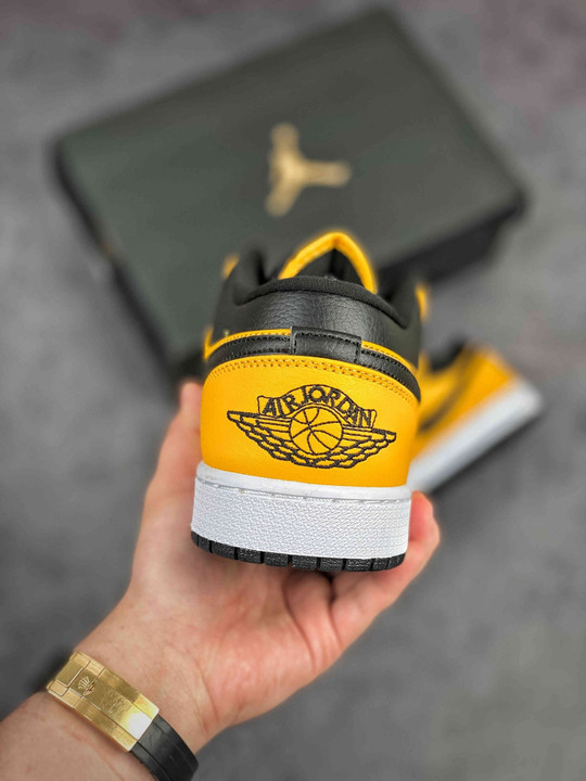 Air jordan 1 low university gold/black-white