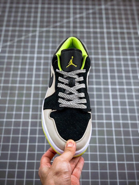 Air jordan 1 low venom green 553558-009
